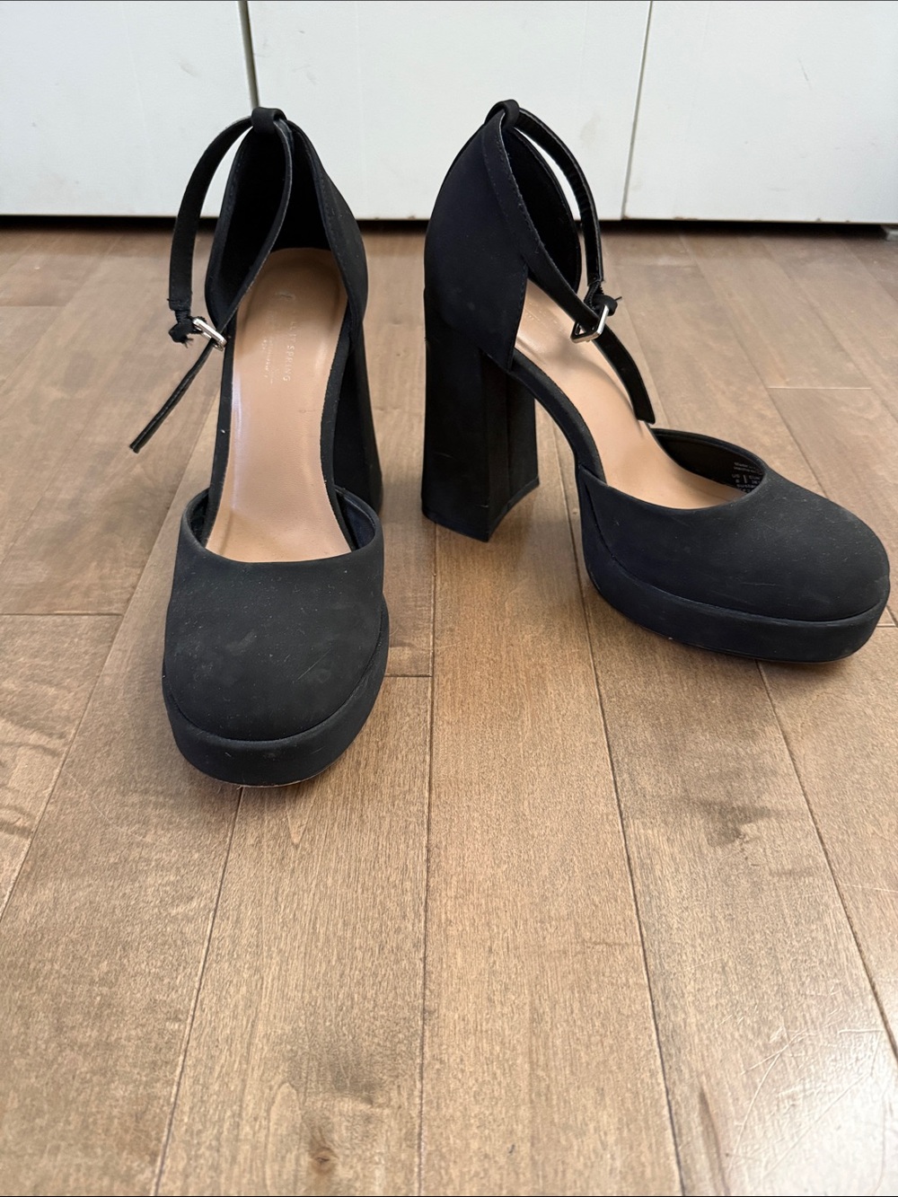 Chic Matte Black Platform Block Heel Pumps